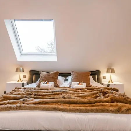 Apartment Huswell - Luxurious With Parking Beernem